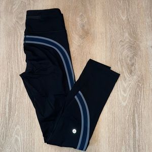Lululemon leggings, size 6